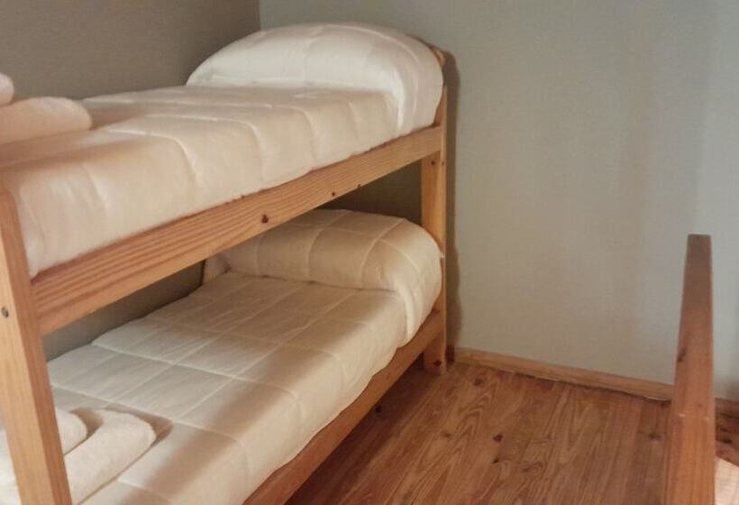 غرفة عائلية, Del Glaciar Libertador