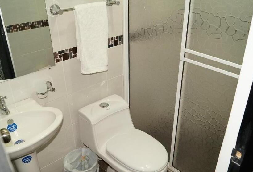 4인용 스탠다드 룸, Apartahotel Tukasa Rodadero