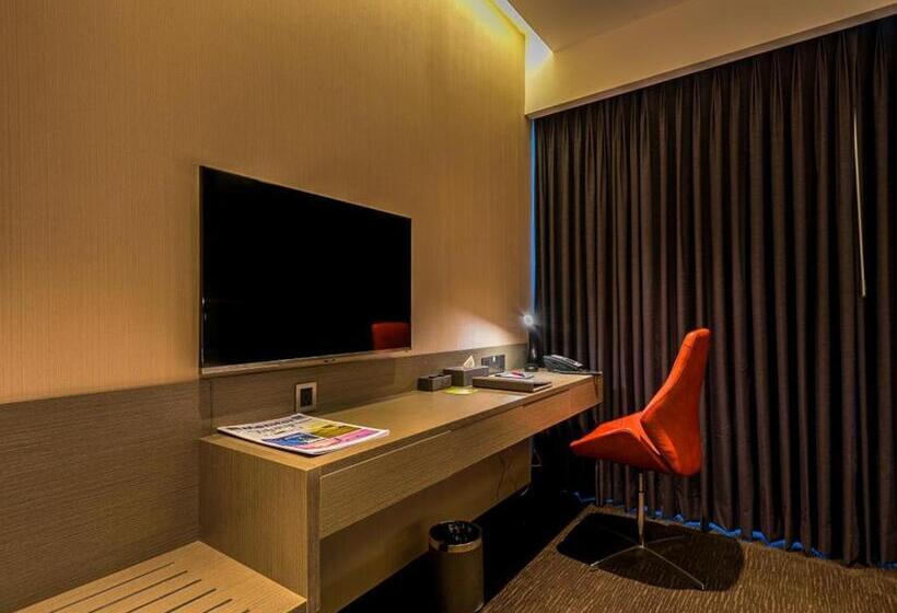 اتاق لوکس, Best Western Plus Maple Leaf