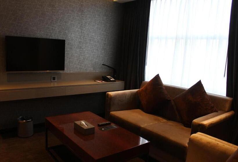 سوییت اجرایی, Best Western Plus Maple Leaf
