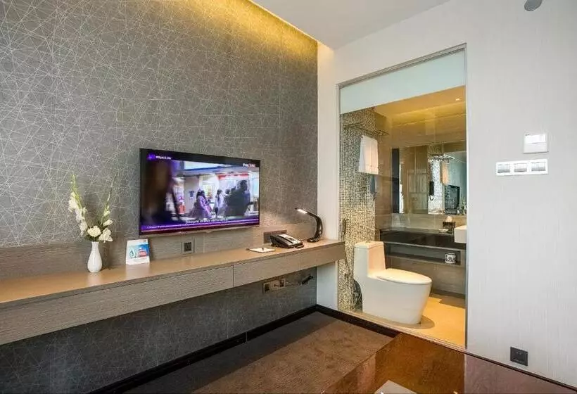 سوییت اجرایی, Best Western Plus Maple Leaf