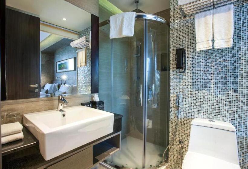 سوییت خانوادگی, Best Western Plus Maple Leaf