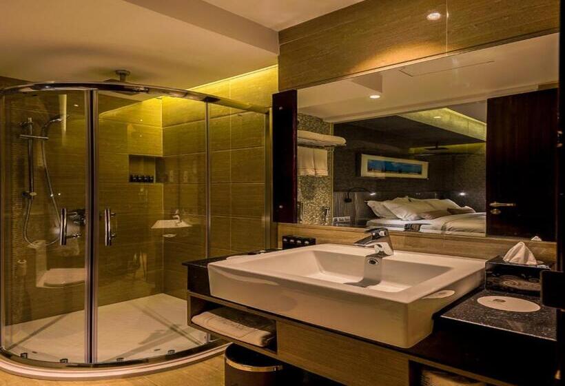 اتاق لوکس, Best Western Plus Maple Leaf