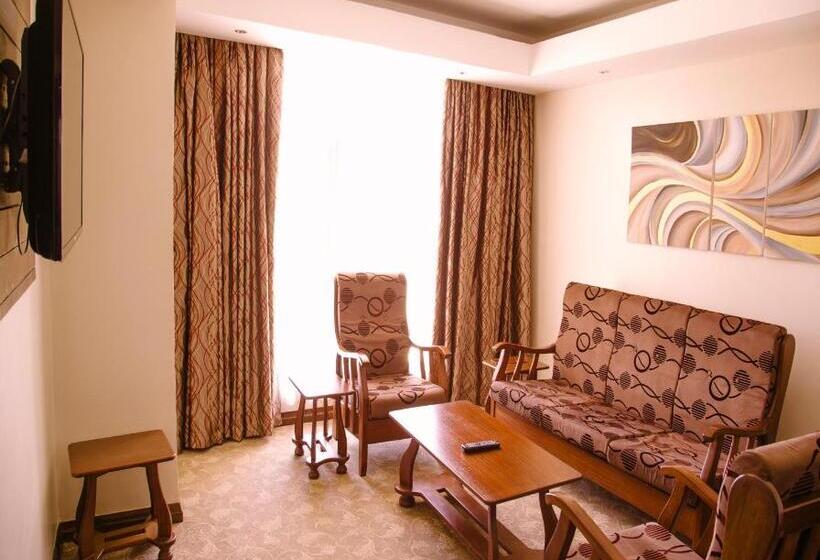 سوییت اجرایی, Boma Inn Eldoret