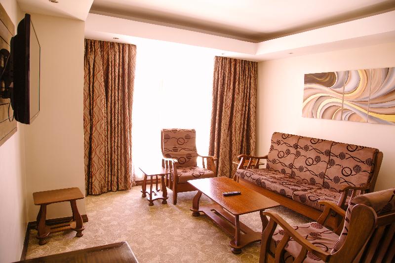 سوییت اجرایی, Boma Inn Eldoret