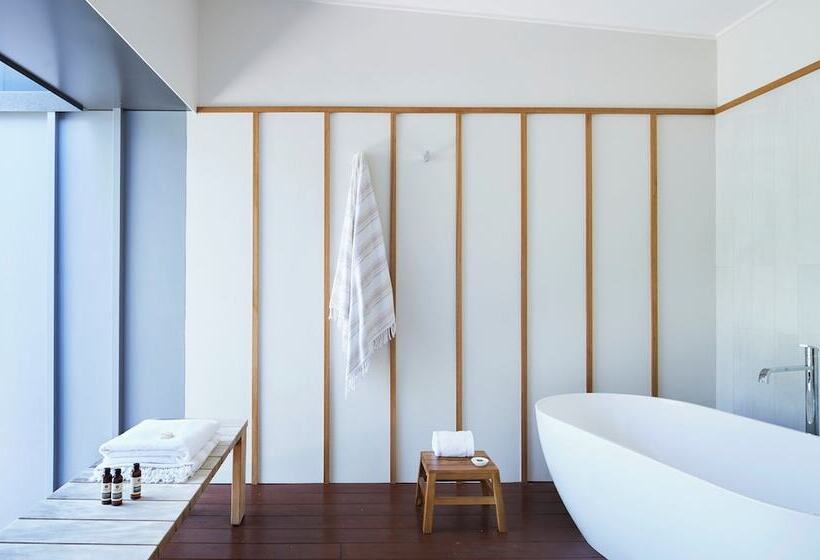 ویلای لوکس 1 خوابه, Elements Of Byron