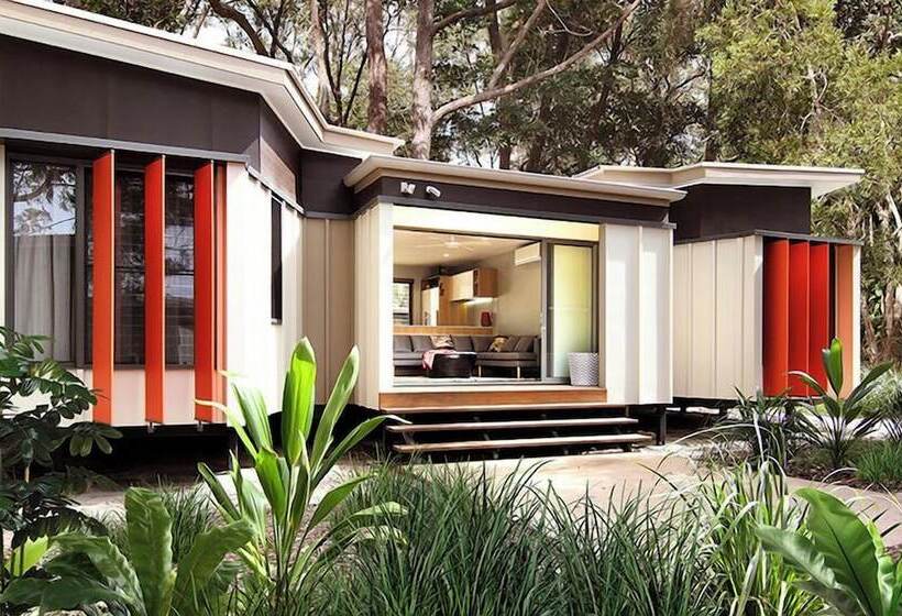 ویلای 2 خوابه, Elements Of Byron