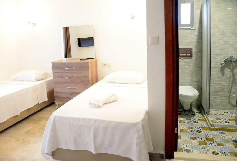 غرفة قياسية ثلاثية, Gumbet