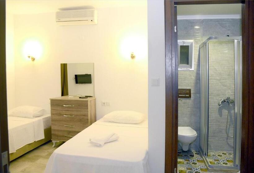 غرفة قياسية ثلاثية, Gumbet