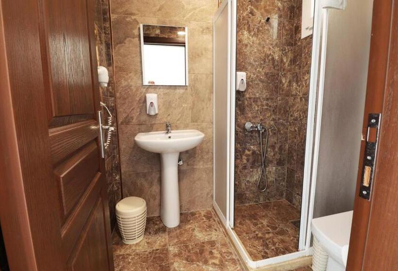 غرفة سوبيريور, Gumbet