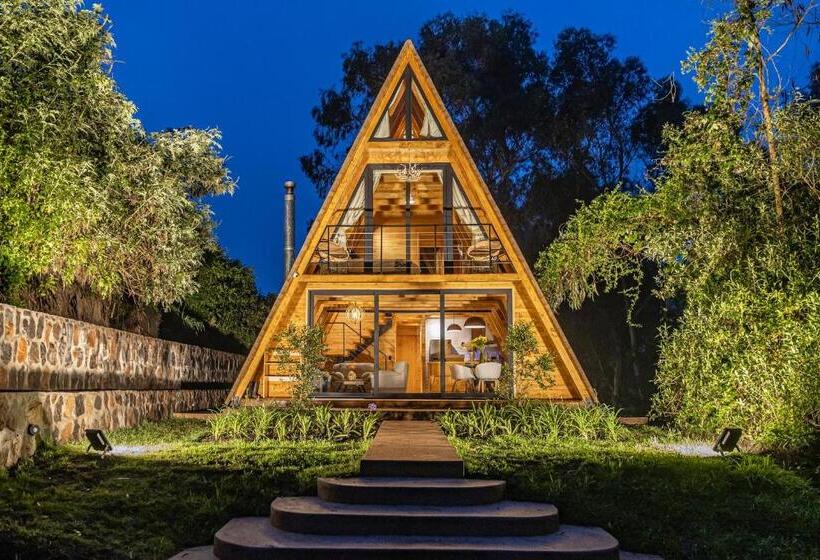 کلبه ییلاقی, Hosteria Papagayo Cotopaxi