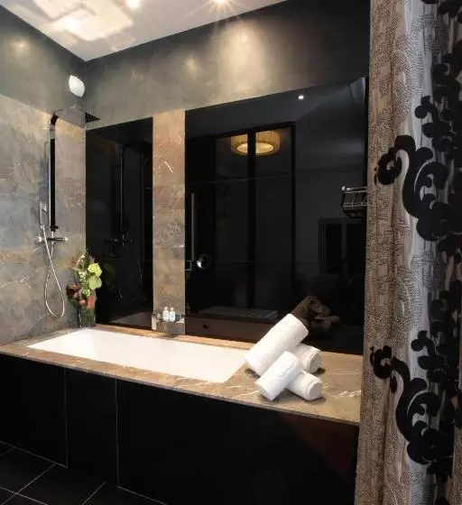 スーペリアールーム, La Cour Des Consuls Hotel And Spa Toulouse   Mgallery