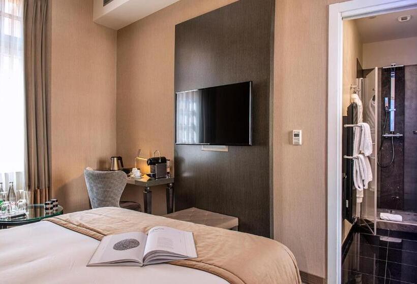 غرفة كلاسيكية سرير كينج, La Cour Des Consuls Hotel And Spa Toulouse   Mgallery