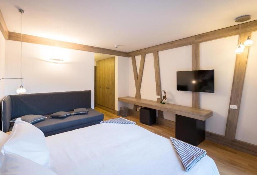 חדר סטנדרט לשלושה, Mirtillo Rosso Family