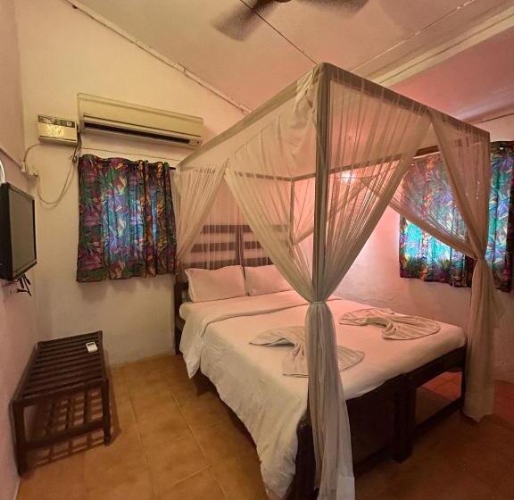 اتاق استاندارد, Ocean View Goan Beach House