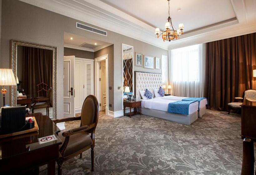 标准间, Sapphire City