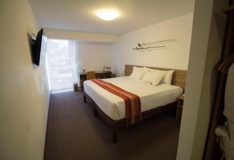 Superior-Zimmer, Tierra Viva Miraflores Larco