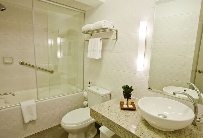 Superior-Zimmer, Tierra Viva Miraflores Larco