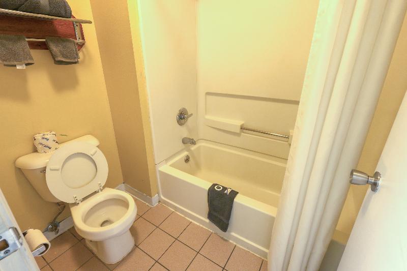 带大床的标准间, OYO Hotel Brownsville TN I-40
