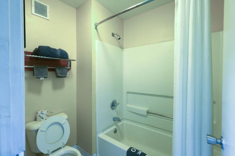 חדר סטנדרט עם מיטת קינג, OYO Hotel Brownsville TN I-40