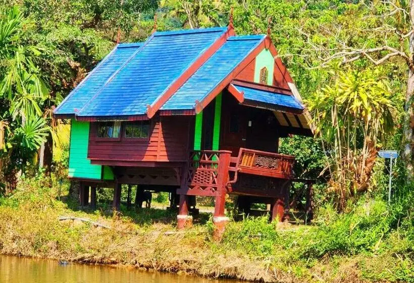 スタンダードルーム, Banmae Resort Kohchang