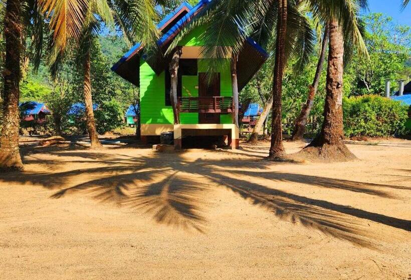 إستوديو قياسى مطل على البحر, Banmae Resort Kohchang