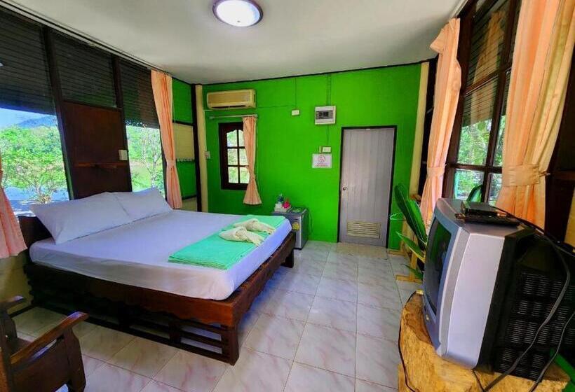 إستوديو قياسى مطل على البحر, Banmae Resort Kohchang