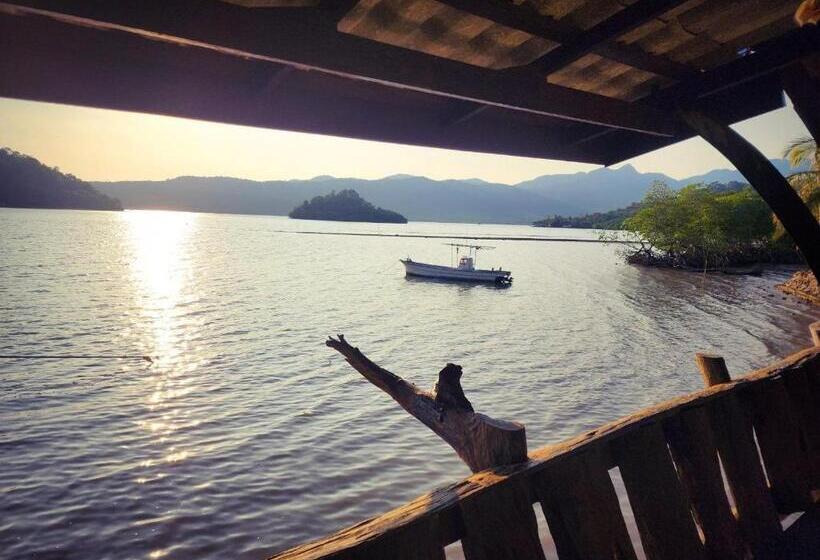 غرفة عائلية ذات إطلالة جانبية على البحر, Banmae Resort Kohchang