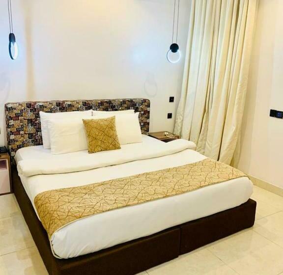 اتاق لوکس یک تخته, De Fivez