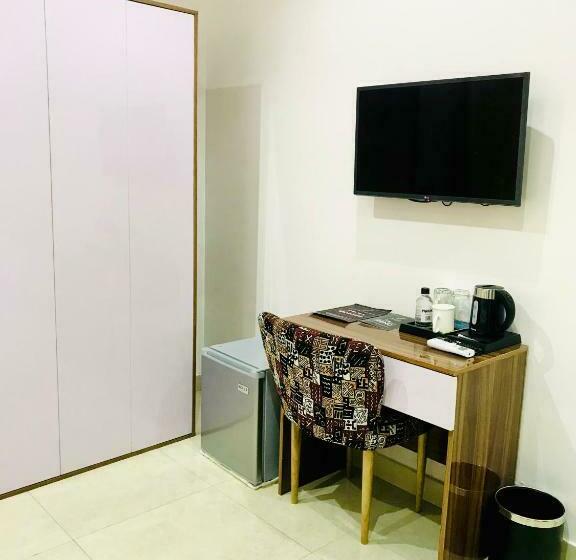 اتاق لوکس یک تخته, De Fivez