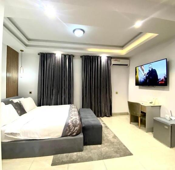 اتاق لوکس با تخت بزرگ, De Fivez