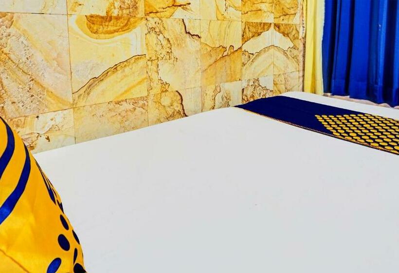 חדר בסיסי, Spot On 92332 Griyo Werdiningsih