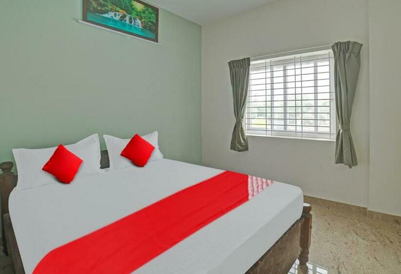 חדר סטנדרט, Flagship M & M Hospitality