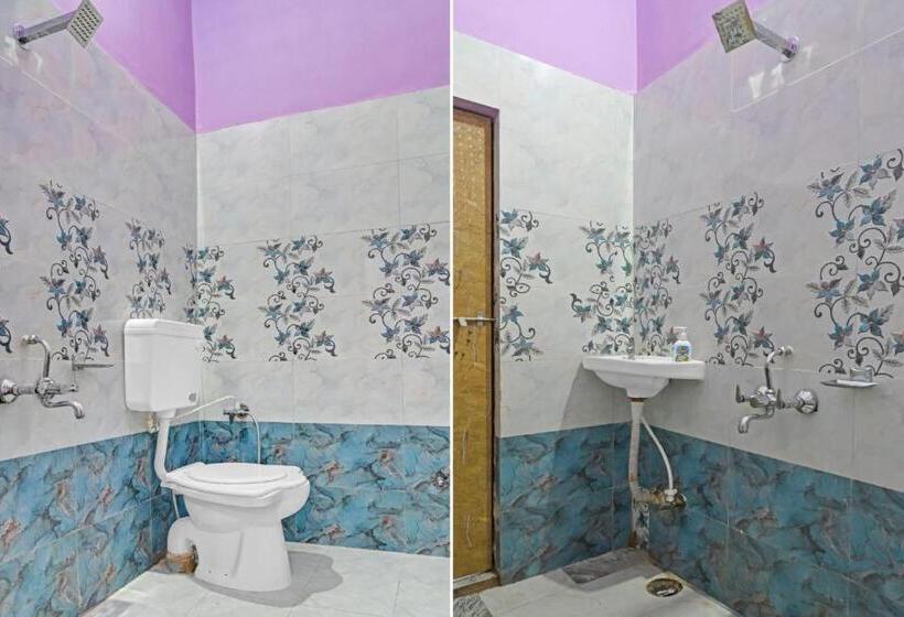 Classic Kolmen Hengen Huone, O Maa Narmada
