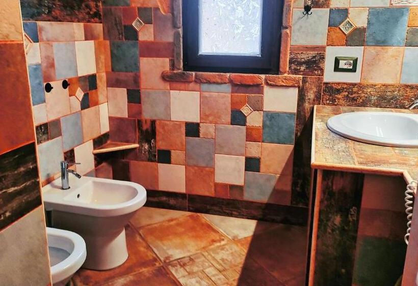 Номер Deluxe, Casa Gaudi   House & Rooms