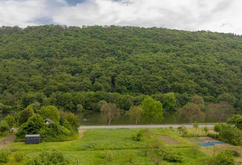 标准间, Weinhaus Henerichs