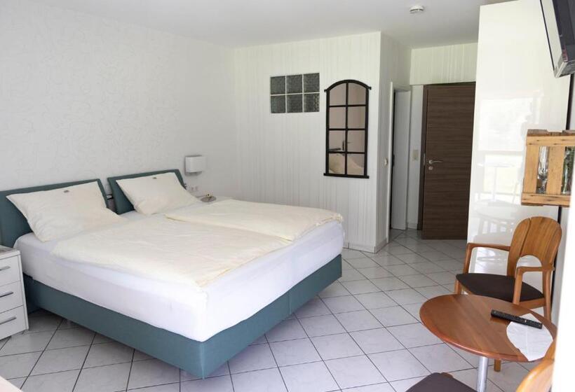 标准间带阳台, Weinhaus Henerichs