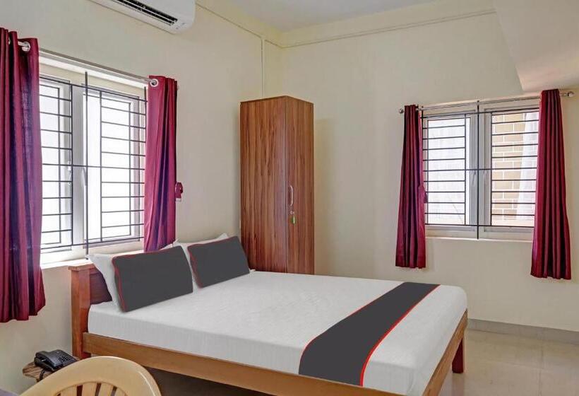 Трехместный Номер Deluxe, Collection O Orchid Residency Medavakkam
