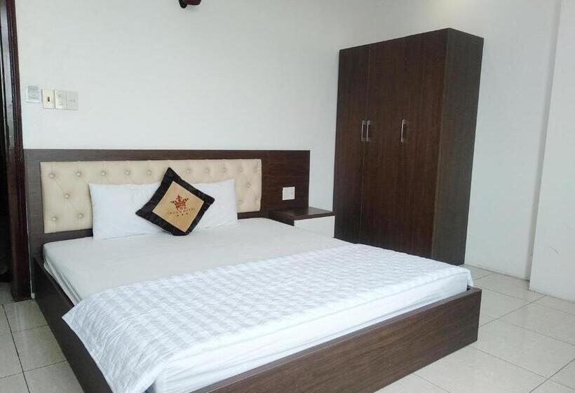 اتاق لوکس, Khách Sạn Crown Gần đại Học Nông Lâm Tn