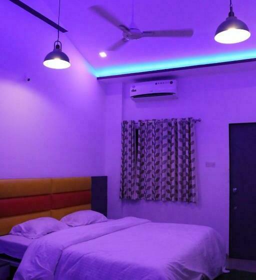 غرفة ديلوكس, Param Hotel And Restaurant