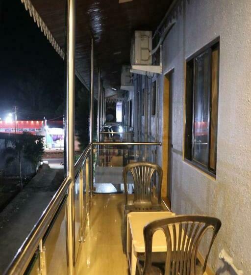 غرفة ديلوكس, Param Hotel And Restaurant