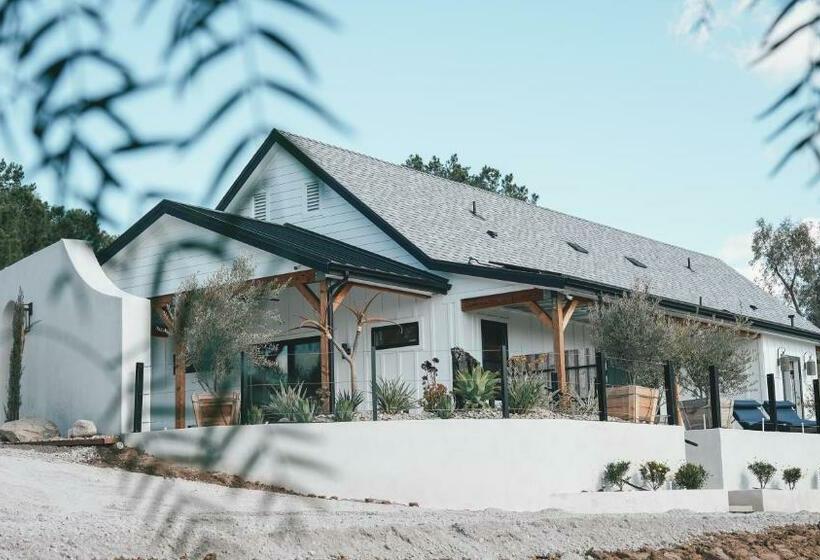 キングサイズベッドのスタンダードルーム, Hidden Hacienda