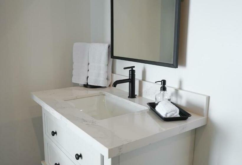 キングサイズベッドのスタンダードルーム, Hidden Hacienda