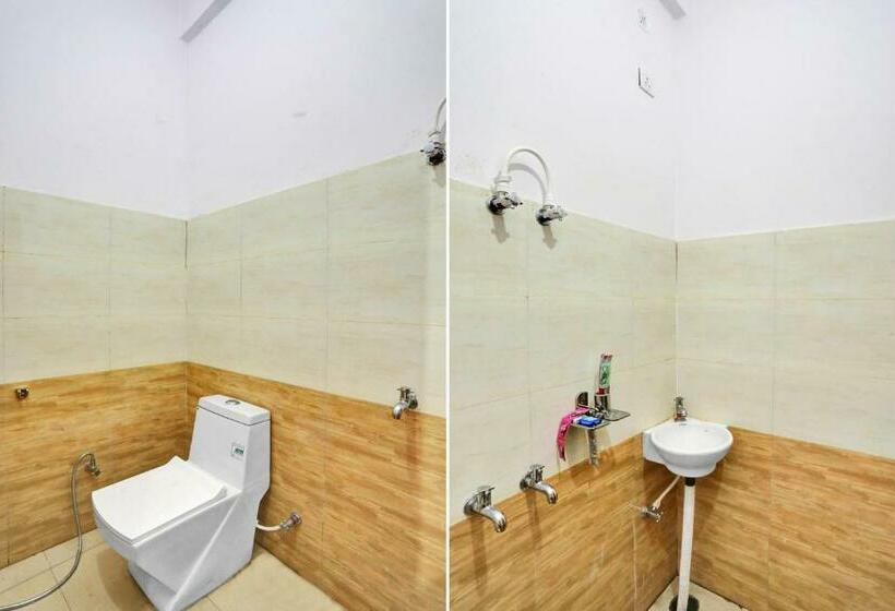 חדר קלאסי לשלושה, Spot On Sardarji Hotel And Restaurant Doraha Bazpur