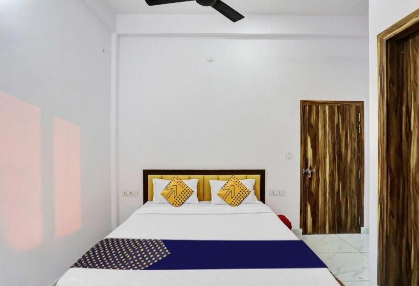 חדר קלאסי לשלושה, Spot On Sardarji Hotel And Restaurant Doraha Bazpur