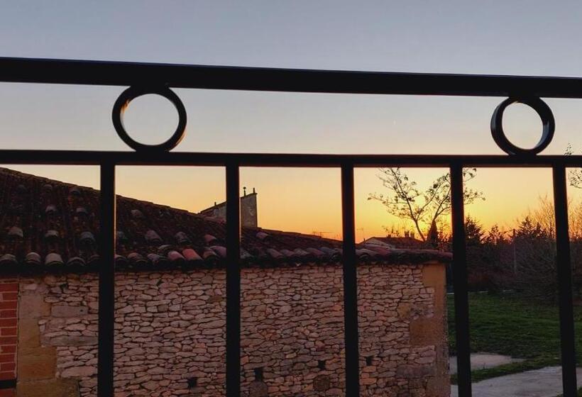 家庭间, Clos De La Dîme