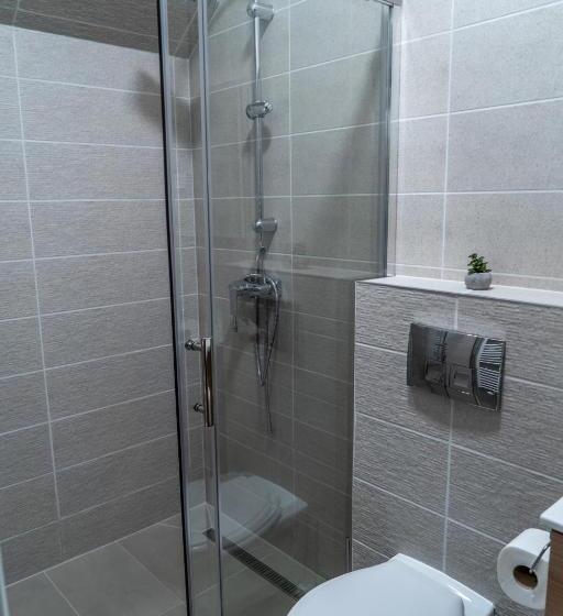 ファミリールーム, Rózsa étterem & Panzió