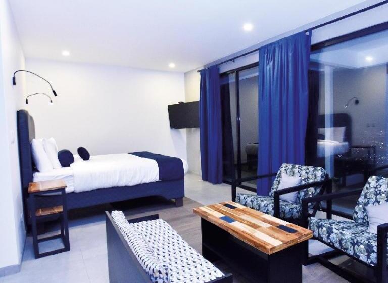 جناح ديلوكس سرير كينج, Colinas Altavista