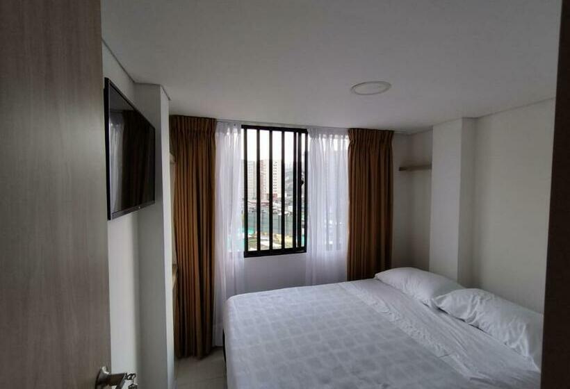 اتاق استاندارد, Adel