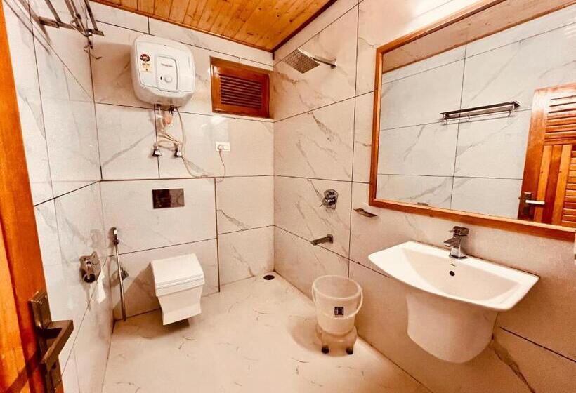 Номер Deluxe, Kartik Cottage, Manali   A Blissful View From Entire Cottage